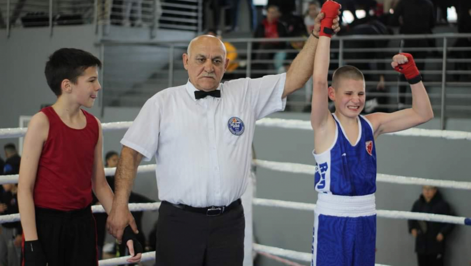 NOVI USPEH Zvezdini bokseri iz Valjeva doneli osam medalja