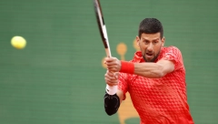 OVACIJE ZA NOVAKA Pogledajte kako je publika u Banjaluci dočekala Đokovića prilikom izlaska na teren (VIDEO)