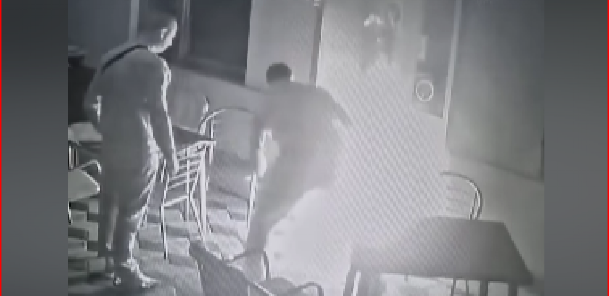 PONOĆNA HAVARIJA U BELOJ CRKVI! Zapalili stolnjake, pa izazvali požar u kafani! (VIDEO)