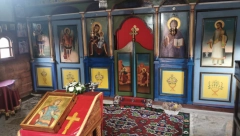 OVO SU PRAVILA ZA OBLAČENJE U CRKVI Iguman manastira sve objasnio, žene na jednu stvar treba posebno da obrate pažnju