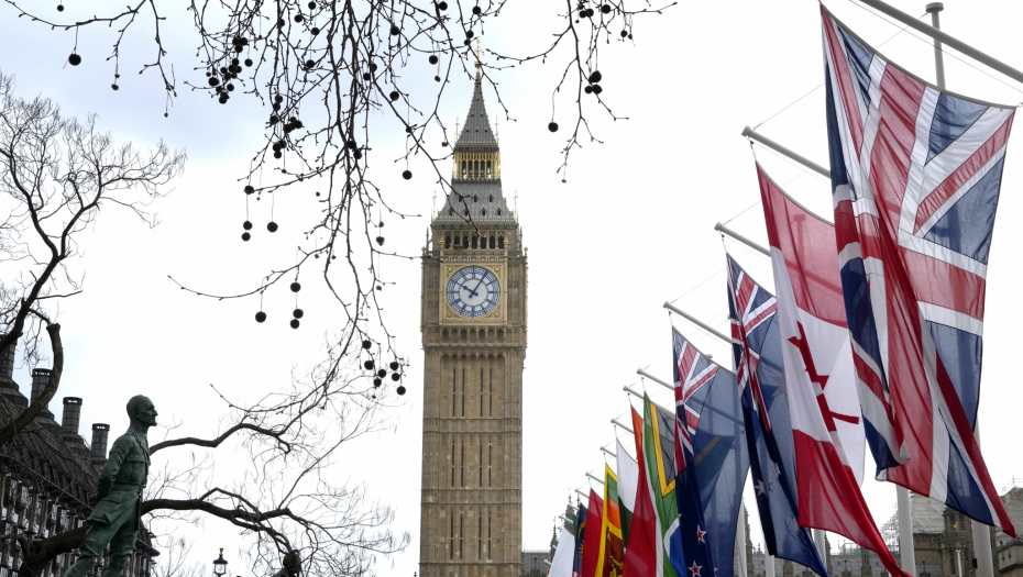 BRITANIJA SE SPREMA ZA POTEZ KOJI BI I SRBIJA TREBALO DA PRIMENI London stavlja rampu na medije