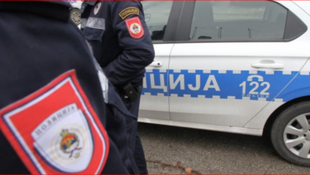 ŠIPKAMA I PALICAMA TUKLI MUŠKARCA Jeziv napad na igralištu u Banjaluci