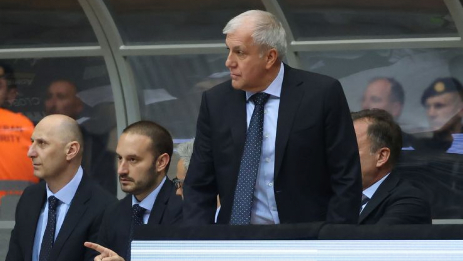 TOPLA DOBRODOŠLICA Zadrani aplauzom dočekali Željka Obradovića prilikom izlaska na parket (VIDEO)