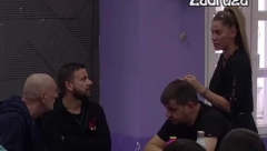 OBJAVILA RAT LEPOM MIĆI Ana Ćurčić urla i drži slovo, čestitka od Bulića joj digla samopouzdanje!
