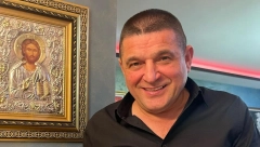 "U ŽIVOTU SVE SE MENJA, OSIM SRBA I KAMENJA" Baja Mali Knindža oduševio naciju na Vaskrs, svi su gledali u jedan detalj (FOTO)