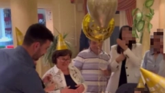 DOVELA NOVOG DEČKA NA PORODIČNO OKUPLJANJE! Trudna Anđelka Prpić više ne krije ljubav sa najboljim drugom bivšeg muža, a evo kako ga njena majka prihvatila (FOTO)