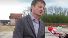 UB DOBIJA PRVI TRŽNI CENTAR Darko Glišić položio kamen temeljac ritejl parka "NOVA" (VIDEO)