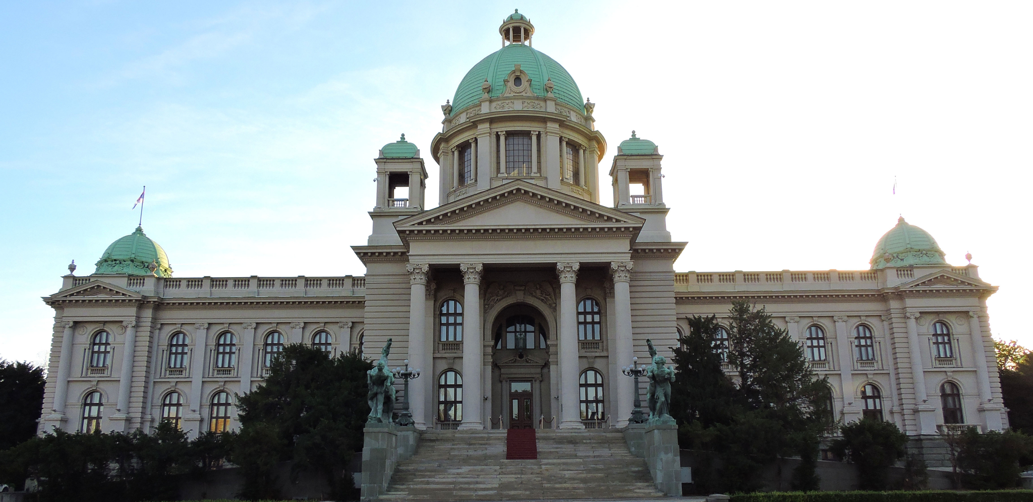 SUTRA U PODNE Sednica Skupštine Srbije o novoj Vladi