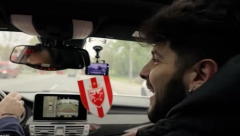 "IDEMO PO TITULU" Poznati glumac zove "zvezdaše" na spektakl (VIDEO)