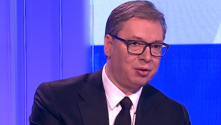"ZAMISLITE DRŽAVU KOJU ĆE DA VODE OBRADOVIĆ, STAMENKOVSKA I OSTALI?" Vučić odgovorio lažnim patriotama: Neću se sklanjati, jer sam se 10 godina borio za ovu zemlju