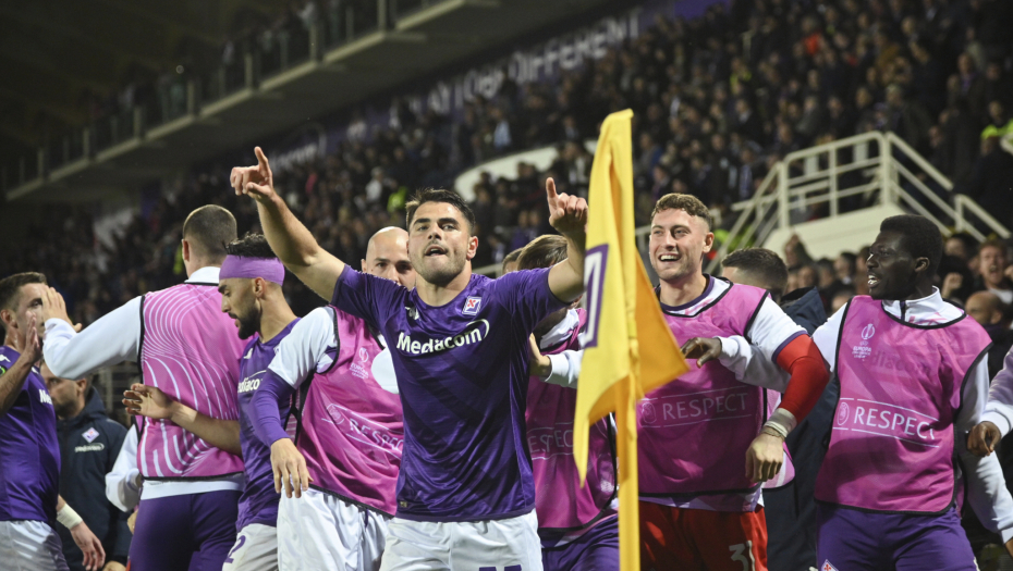 "SRPSKA VIOLA" IDE PO TROFEJ Jović i ekipa drhtali, ali uprkos porazu prošli dalje, AZ se vratio "iz mrtvih", Vest Hem silan