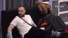 ZVEZDAN DONEO ODLUKU DA DOKRAJČI ANU I IZNESE SAV NJEN PRLJAV VEŠ Doživeo nervni slom, zaurlao iz sveg glasa i dao šokantno obećanje!