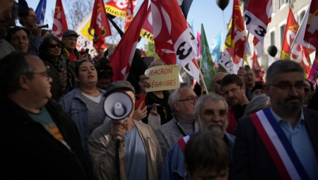 FRANCUSKA SE NE SMIRUJE Sindikati pozvali na nove proteste protiv penzione reforme