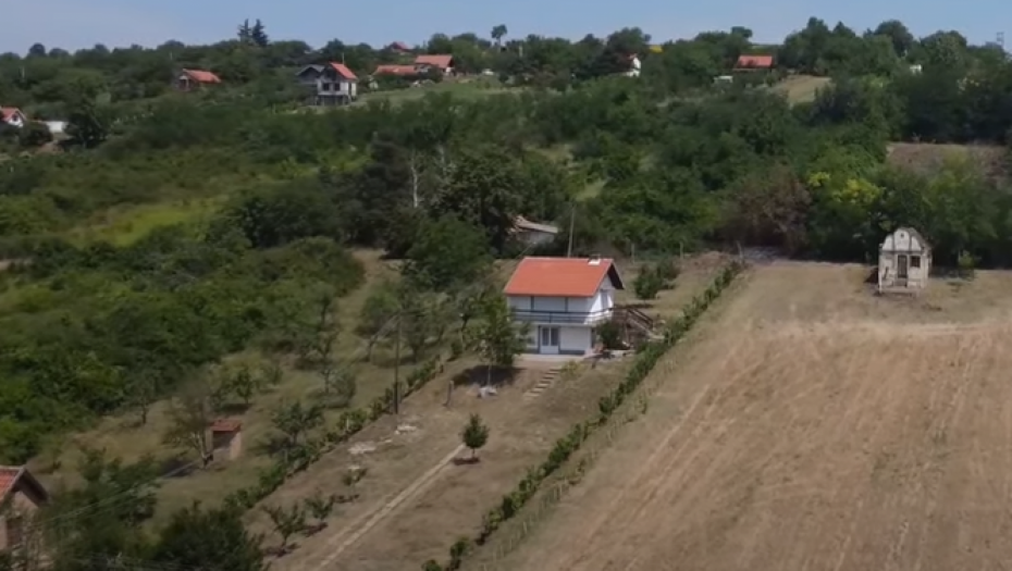 PLACEVI U OKOLINI BEOGRADA ZA MANJE OD 10.000 EVRA Evo gde se nalaze, ima ih i na 5 kilometara od grada!