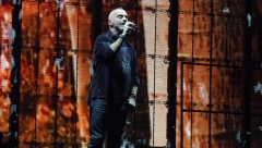 ŽURKA ZA PAMĆENJE Eros Ramacoti napravio spektakl u prepunoj Areni, a zbog ovoga je rešio da ostane dan duže u Beogradu!