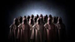 POBEGAO JE IZ SEKTE NA MINUS 30 STEPENI U BRDA! Imao je samo jednu kutiju cipela, njegovo iskustvo će vam naterati suze na oči!