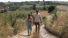 "DA SAM BAR JEDNOM SLAGAO MAJKU" Lukina potresna priča o "rastrzanom životu" između Amerike i Srbije, nateraće vam suze na oči