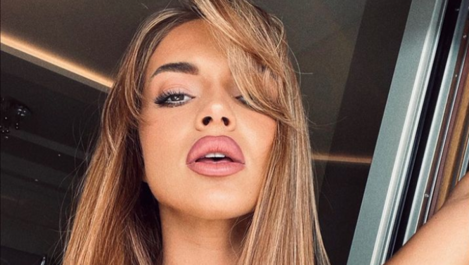 "BRESKVICU SU GAĐALI U GLAVU!" Teodora Džehverović žestoko osudila skandal na beogradskom festivalu