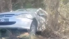 TEŠKA SAOBRAĆAJKA KOD VELIKOG GRADIŠTA Muškarac sa povredama opasnim po život hitno prevezen u bolnicu! (VIDEO)