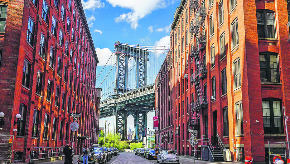 OVI LJUDI ŽIVE U ZEMLJI SNOVA, ALI NE MOGU U PENZIJU: "Umreću u kancelariji"