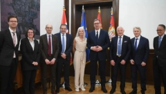 PREDSEDNIK VUČIĆ SA AMBASADOROM NORVEŠKE I PREDSTAVNICIMA NORVEŠKIH KOMPANIJA Srž i puls napretka svake zdrave ekonomije jeste energija