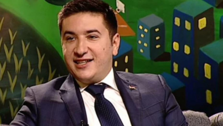 DOGOVOR PES-a I POKRETA ZA PODGORICU NA POMOLU Dajković: Jedini gubitnik DPS