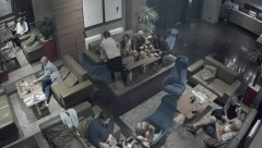 ON SE DANAS BORI PROTIV NASILJA? Ovako je Bjelogrlić tukao, bez milosti i uz povike "ubij žvalavog"