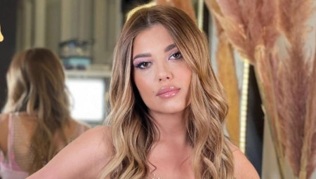 ŠOK POTEZ KIJE KOCKAR! Pevačica se odlučila na ovaj potez, pokazala koliko je ozbiljna u svojoj nameri