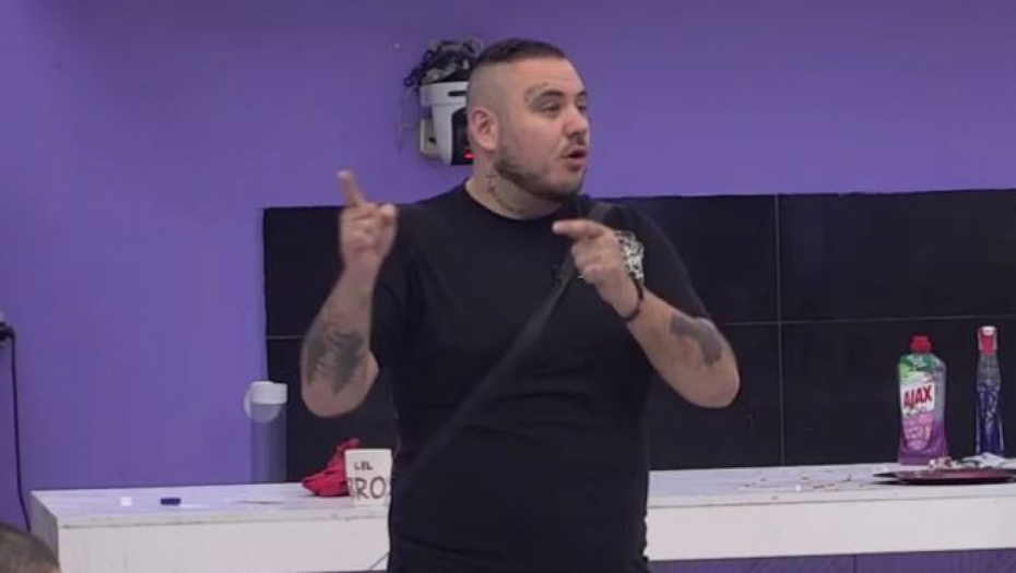 CAR RASKRINKAO ANĐELU I MAJU! Filip opleo po ljubavnicama Zvezdana Slavnića, a onda im žestoko zamerio jednu stvar