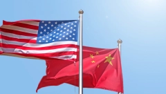 STABILIZACIJA KINESKO-AMERIČKIH ODNOSA IMPERATIV Sastanak kineskog ministra spoljnih poslova i ambasadora SAD u Pekingu