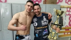 BRUTALAN NOKAUT Srbin letećim kolenom razneo Brazilca, nije znao šta ga je snašlo (VIDEO)