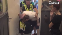 ZVEZDAN UDARIO ANU Monstruozno skočio na nju, pokušao da je davi, stravične scene! (VIDEO)