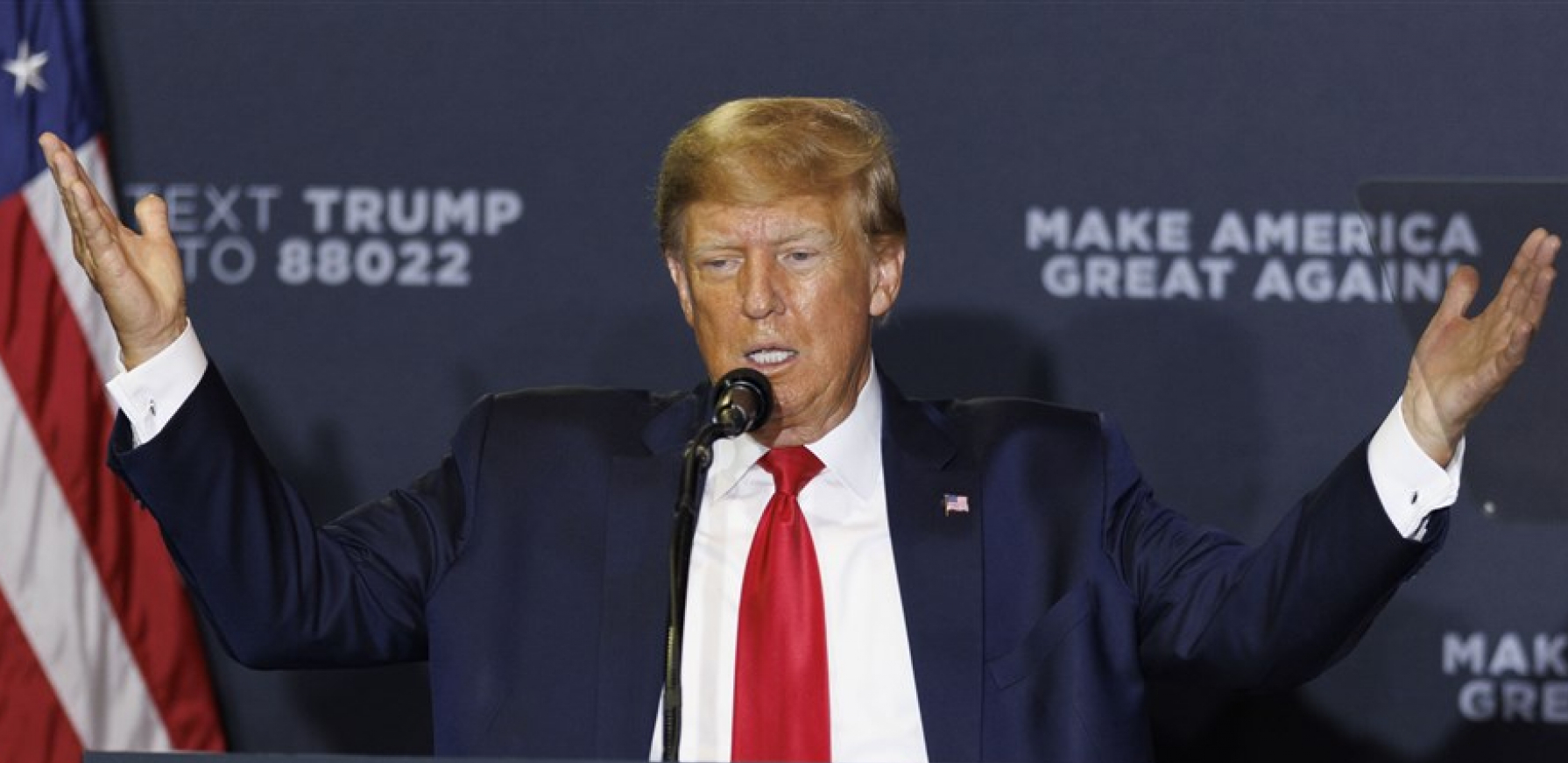 "ZELENSKI NAJVEĆI TRGOVAC U ISTORIJI" Tramp najavio šta će promeniti ako pobedi na izborima