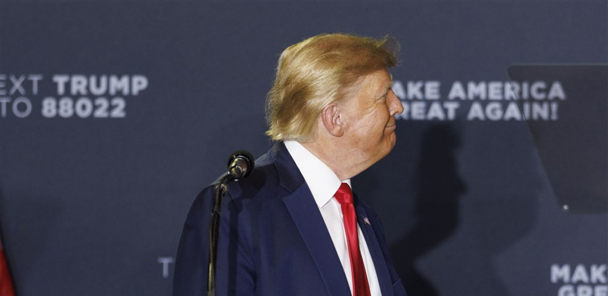 TRAMPU PLENE IMOVINU? Ostaje bez 450 miliona