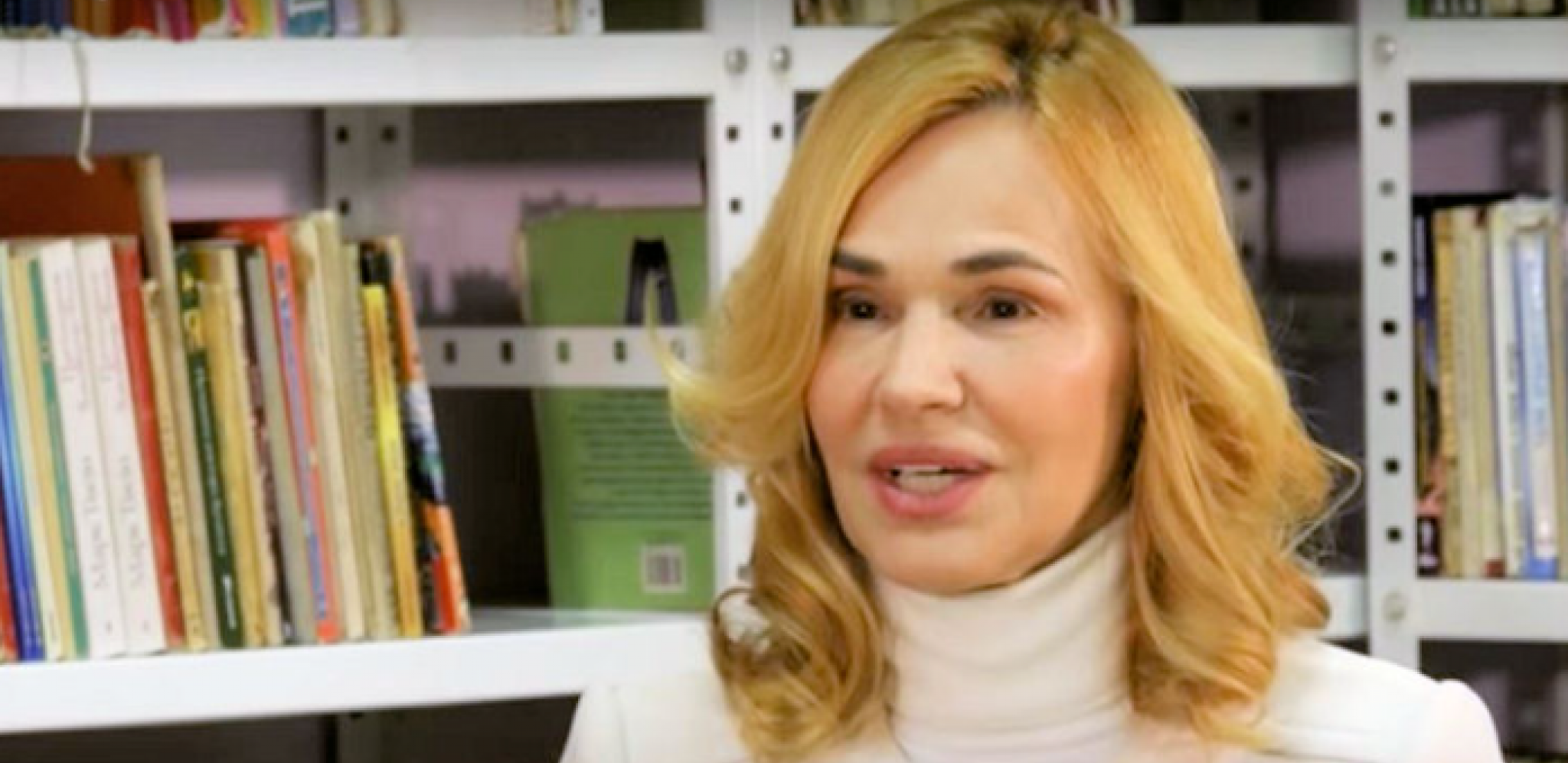 BALAŠEVIĆEVA UDOVICA POZIRA U KUPAĆEM Olivera zadala domaći zadatak, u sedmoj deceniji izgleda brutalno!