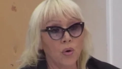 RASTURILA MU BRAK? Isplivala šokantna istina o pevačici, dečko Zorice Marković je oženjen i  ima dvoje dece!