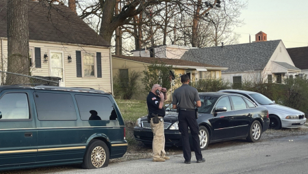 PUCNJAVA U PARKU Poginule dve osobe