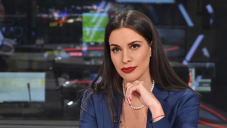 OPOZICIONI N1 NAPAO DRAGANU KOSJERINU Kada Žaklina predvodi proteste to može, a kada novinarka RTS vodi program to nikako!