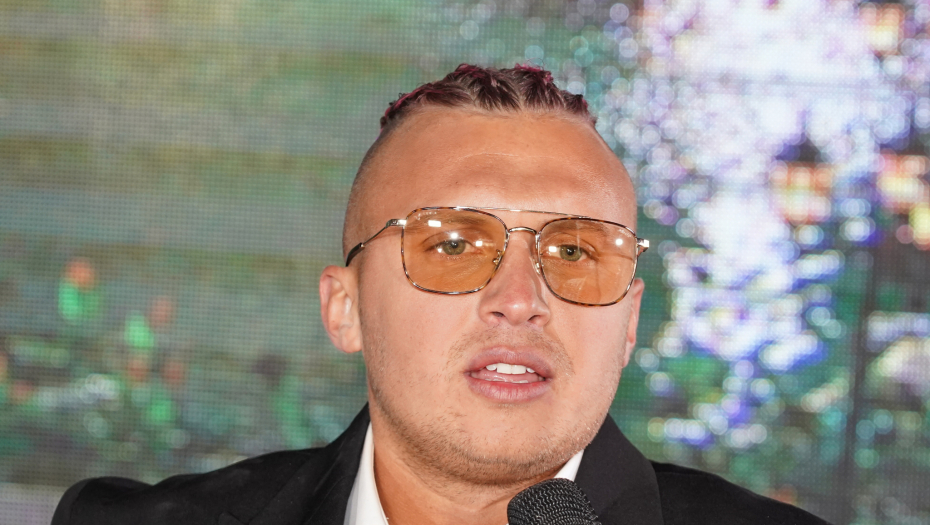 STEFAN KARIĆ JE VEĆ BIO U ZATVORU Detalji iz njegove mračne prošlosti ostavljaju bez teksta, sada osumnjičen da je navodno "unakazio" našu starletu! (FOTO)