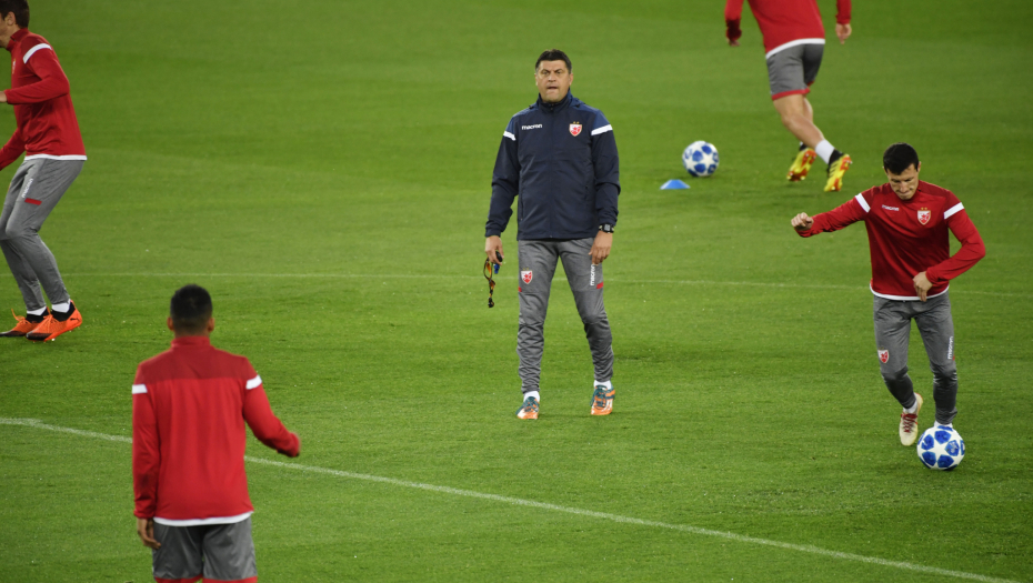 SPREMA SE NOVI TRANSFER Vladan Milojević hoće još jednog igrača Zvezde