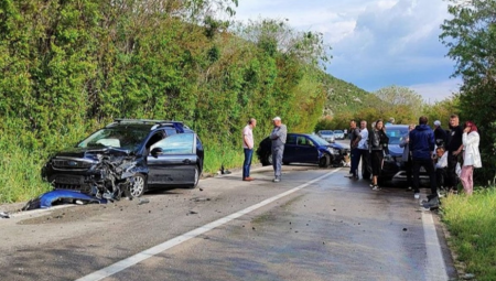 TEŽAK UDES KOD MOSTARA Sudarila se četiri vozila, ima povređenih