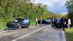 TEŽAK UDES KOD MOSTARA Sudarila se četiri vozila, ima povređenih