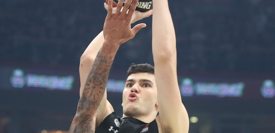 STRAŠNA UTAKMICA VUKČEVIĆA Dok Željko ne zna gde je, Tristan cepa mrežice u Americi (VIDEO)