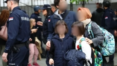 SAVETI PSIHOLOGA Evo kako treba pristupiti deci koja su prisustvovala masakru na Vračaru