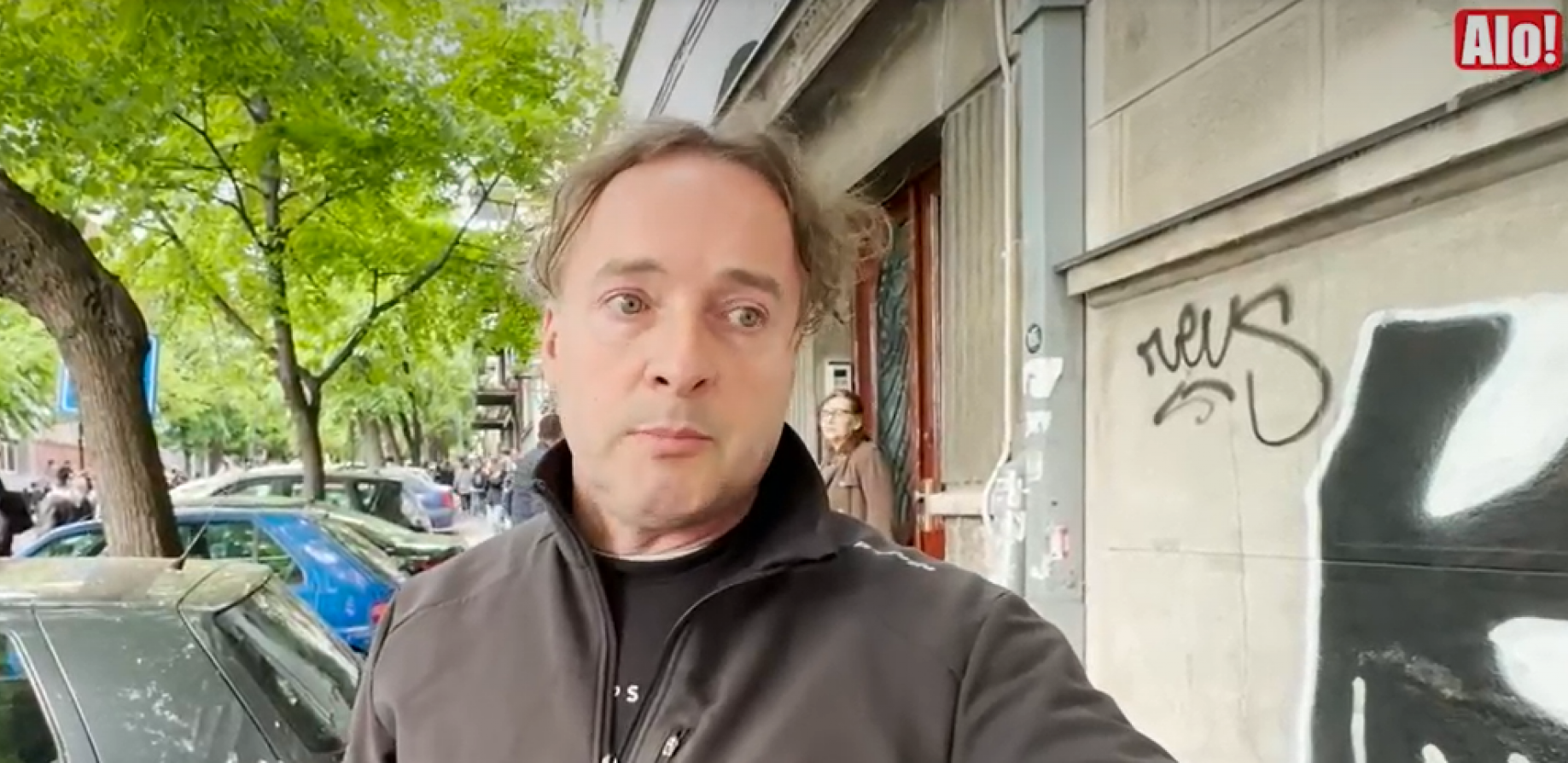 OTAC DEVOJČICE KOJA JE PREŽIVELA MASAKR OTKRIVA "Zadirkivali su ga zbog mucanja, nisu ocene krive što je potegao pištolj!" (VIDEO)