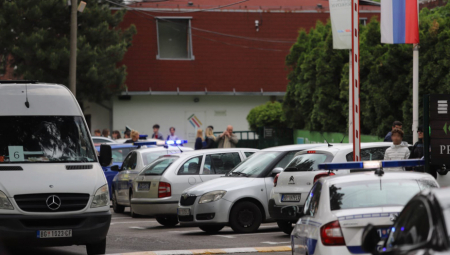UPOZORENJE ZA RODITELJE Ne izlažite decu vestima o tragediji
