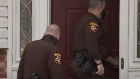 UBIJENO DETE (5) DOK SE IGRALO ISPRED KUĆE Komšije u šoku, policija odmah reagovala