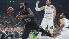 PORUKA NA SRPSKOM Oglasila se supruga Matijasa Lesora pred meč u Madridu (FOTO)