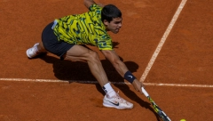 NEZAUSTAVLJIVI ALKARAZ ODBRANIO TITULU U MADRIDU Đoković ostaje bez prvog mesta pred Rolan Garos