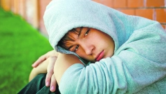 SREĆNA DECA SU VOLJENA, A ŠTA JE SA ONIMA KOJI SU ODBAČENI? Tragične sudbine koje su korisnike društvenih mreža duboko ganule